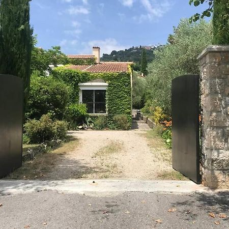Votre Charmant Studio Duplex Pres De Cannes Peymeinade Luaran gambar